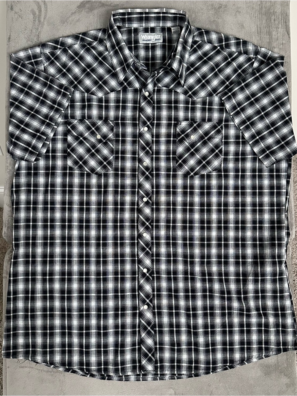 Wrangler Wrancher Men’s 2XL Pearl Snap Plaid Black and White Western Rodeo Shirt